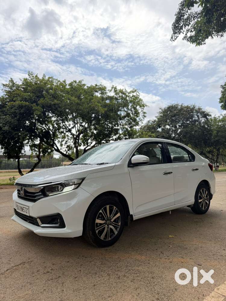 Honda Amaze 2nd Gen VX, 2021, Petrol