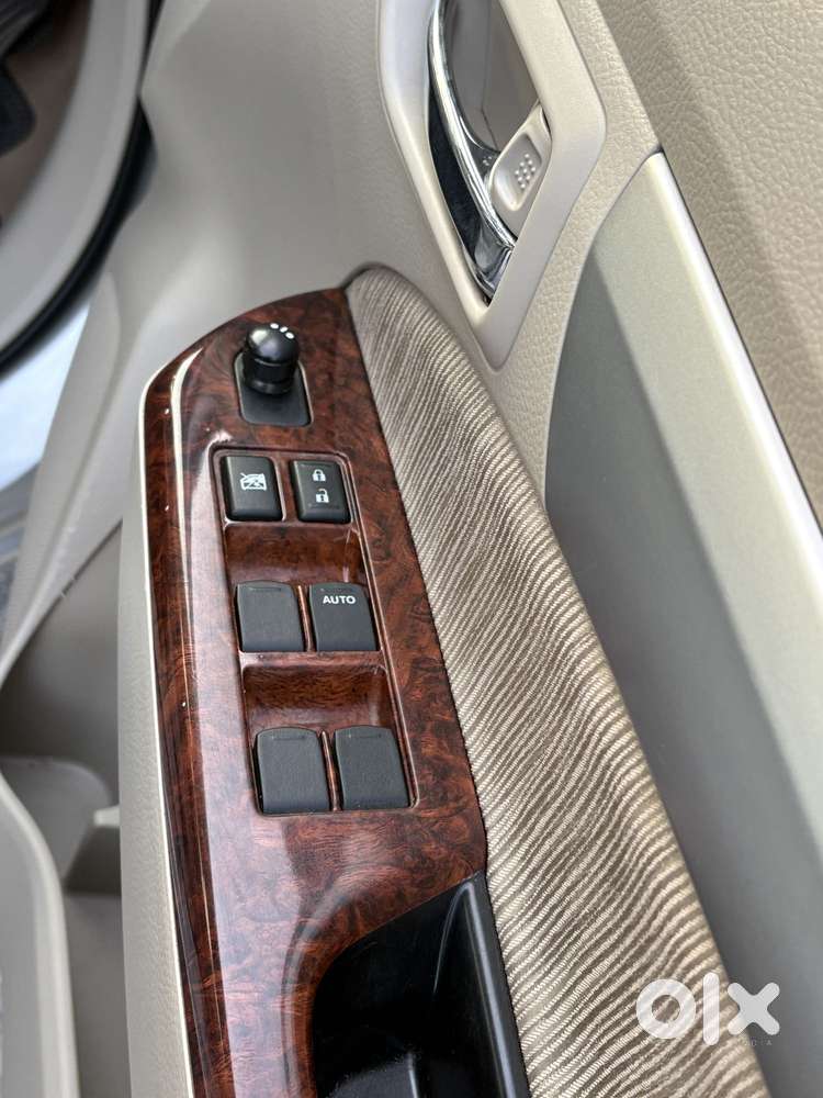 Maruti Suzuki Ertiga 2012-2015 Vdi, 2012, Diesel