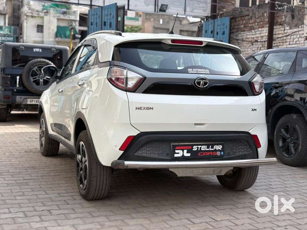 Tata Nexon 1.2 Revotron Xm (s), 2019, Petrol