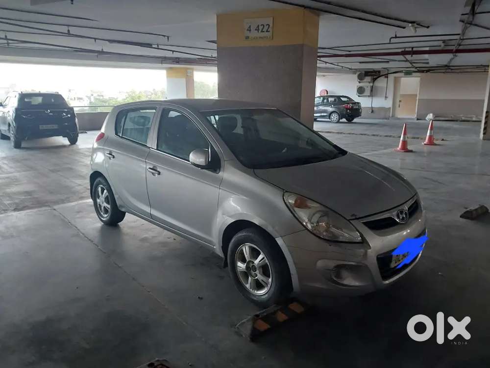 Hyundai I20 Sportz 2011 .september Delhi Number ,insurance  Pollution
