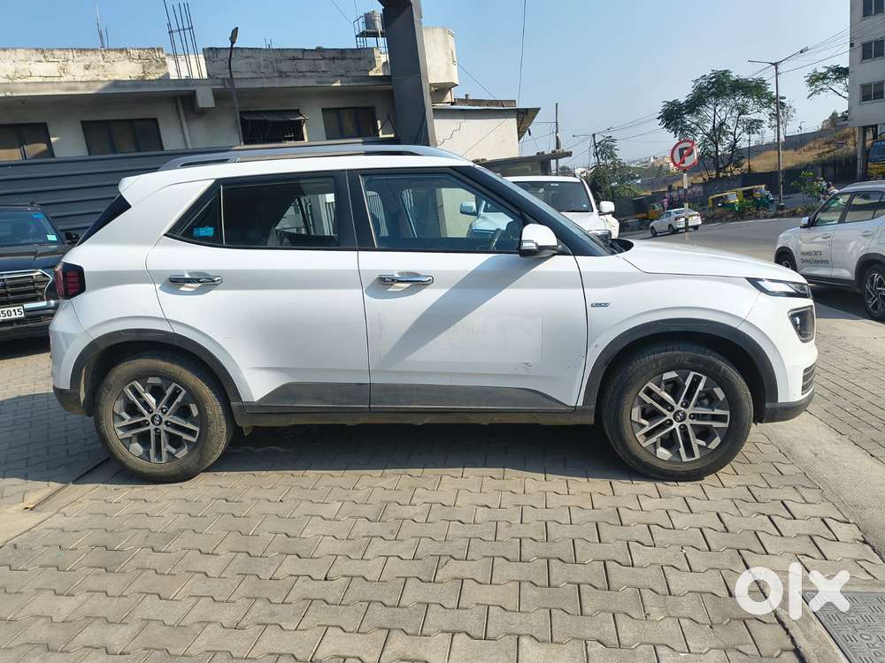 Hyundai Venue 1.0 Sx (o) Turbo Dct, 2023, Petrol