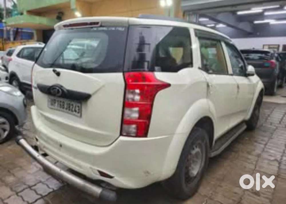 Mahindra Xuv500 At W8 Fwd, 2016, Diesel