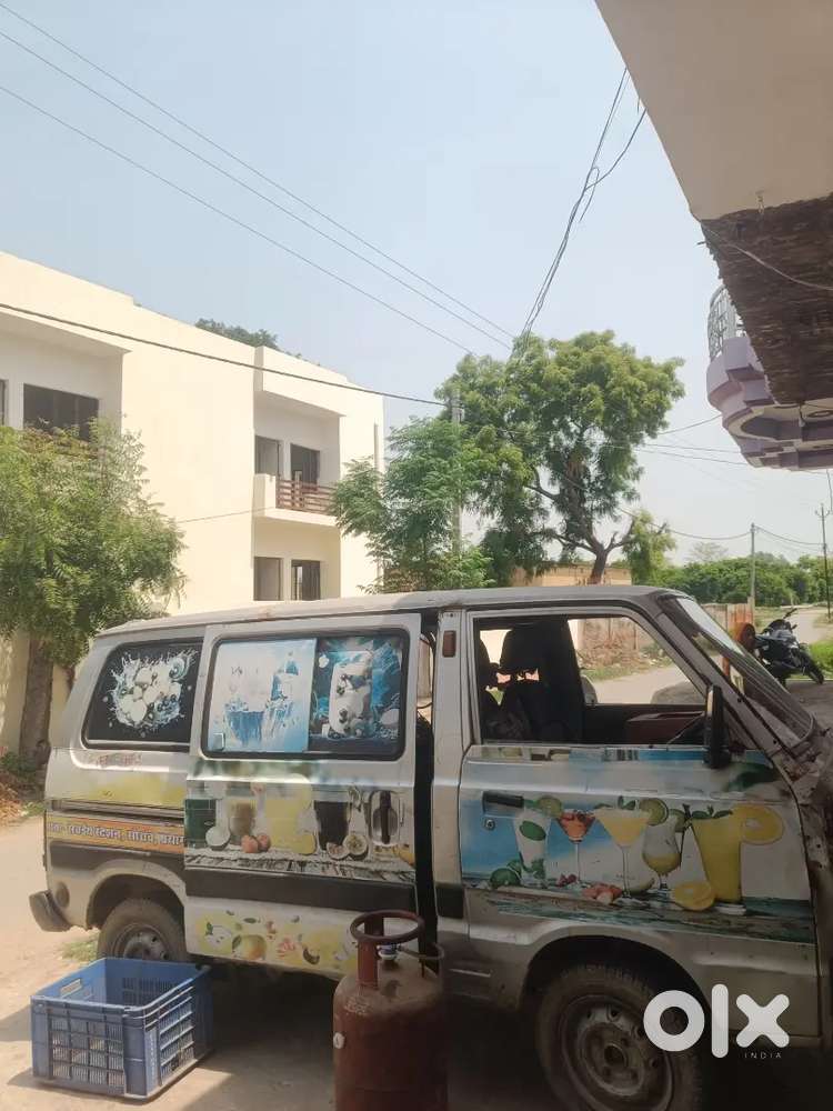 Gadi Ekdam Good Condition Me H