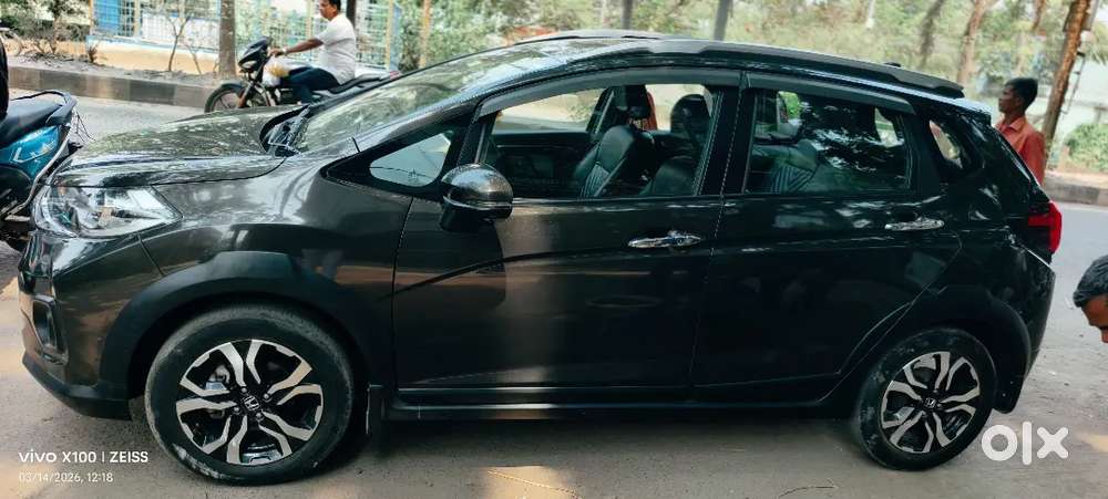 Honda Wr-v 2022 Petrol Well Maintained