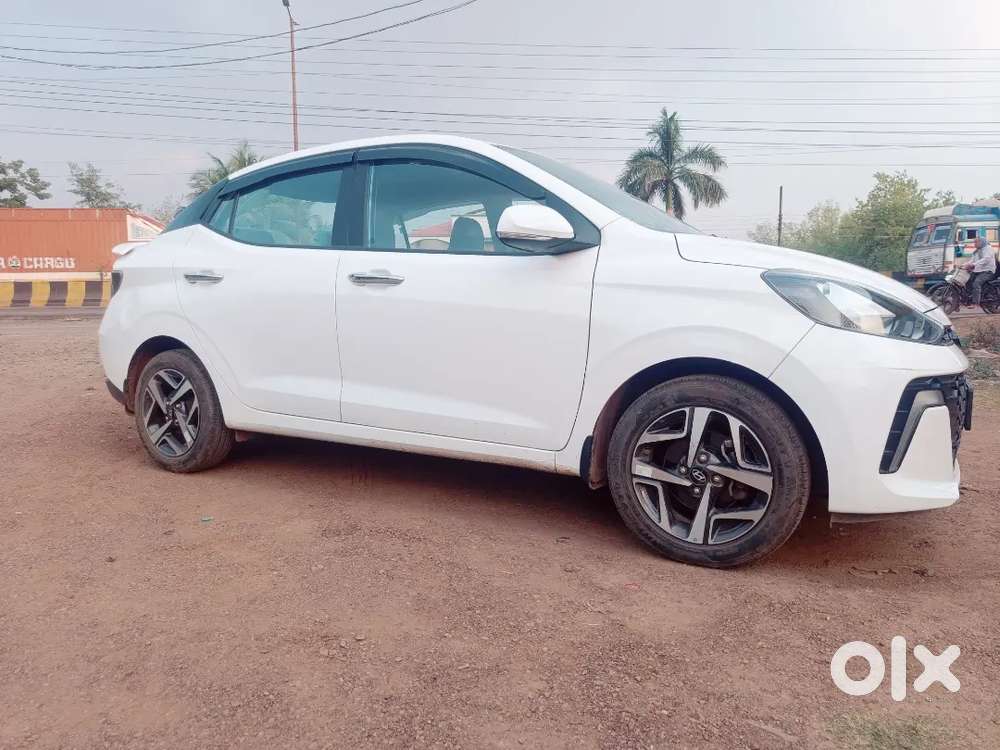 Hyundai Aura 2023 Petrol 29000 Km Driven