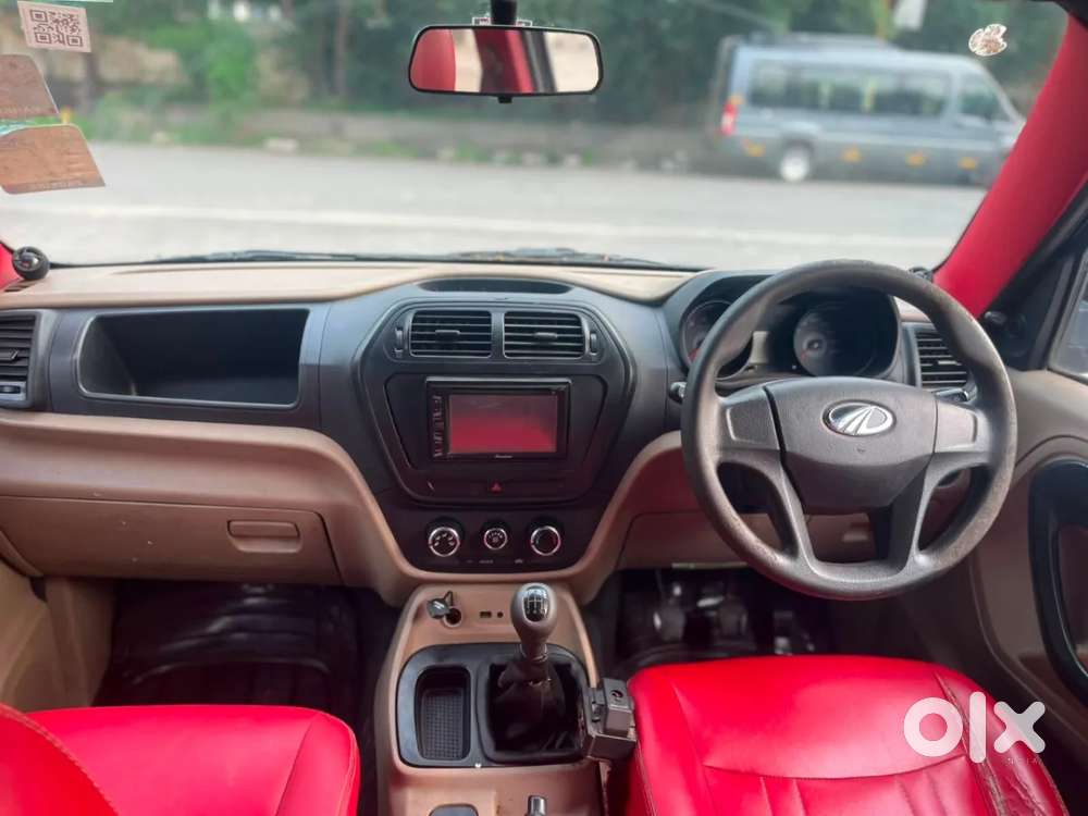 Mahindra Tuv 300, 2016, Diesel