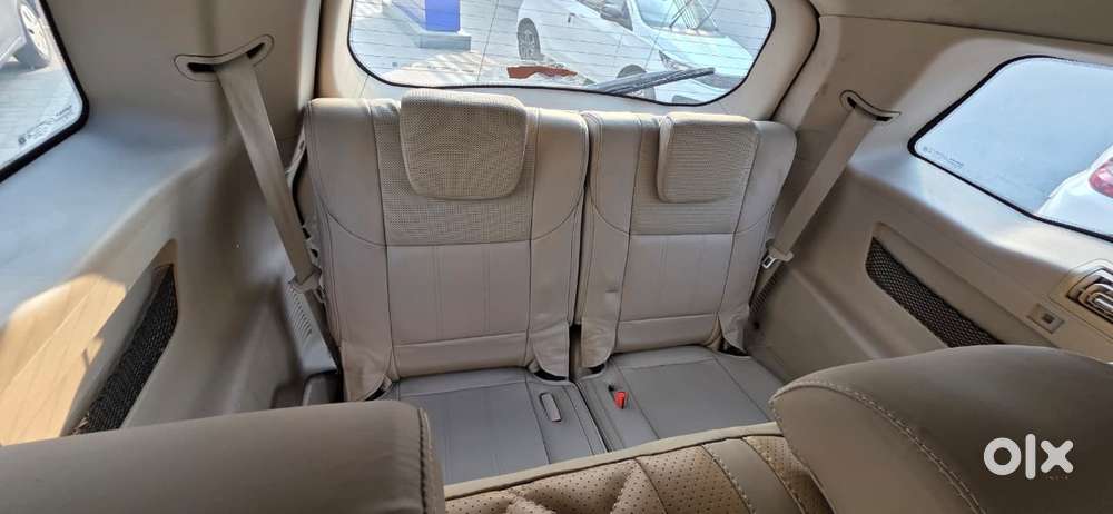 Mahindra Xuv500 2.2 W10, 2015, Diesel