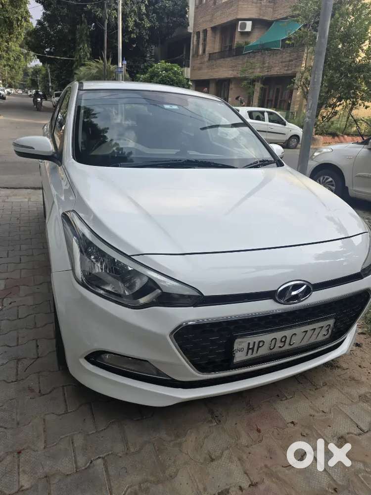 Hyundai I20 Asta 2015 Diesel Top Model Highway  Average  20