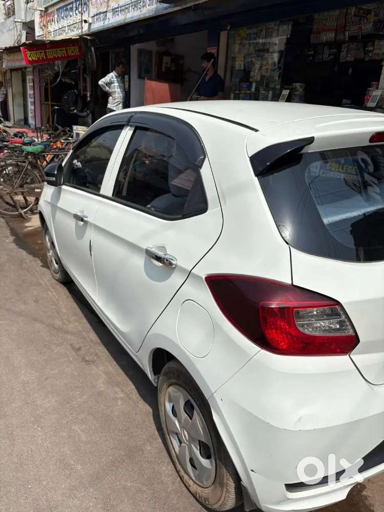 Tata Tiago 2023 Petrol 30000 Km Driven