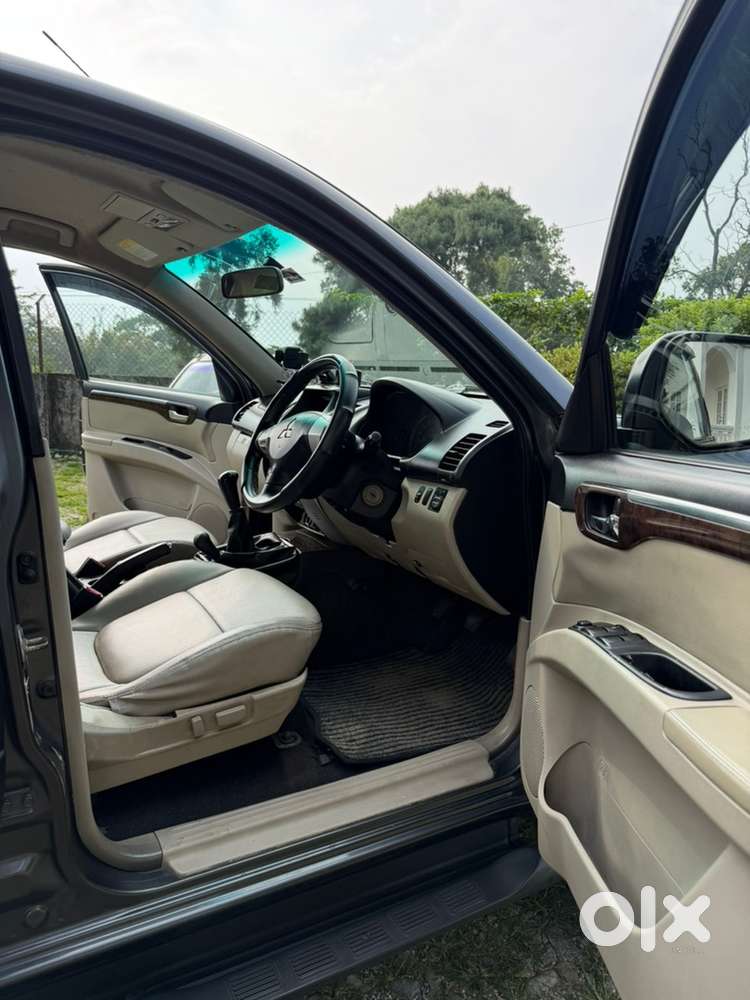 2013 Mitsubishi Pajero Sport Manual 4x4