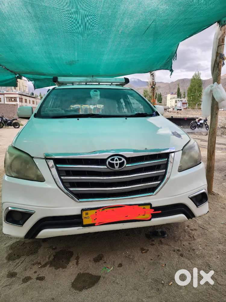 Toyota Innova 7 Str 2013 Diesel