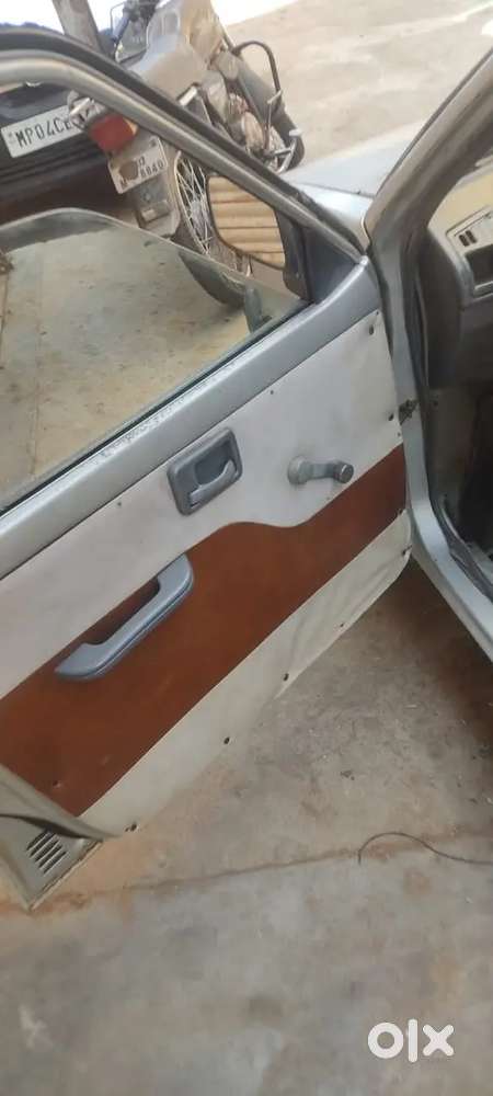Koi Kaam Nhi Hai Only Color Ka Kaam Hai Baki Tyre Battery New Hai
