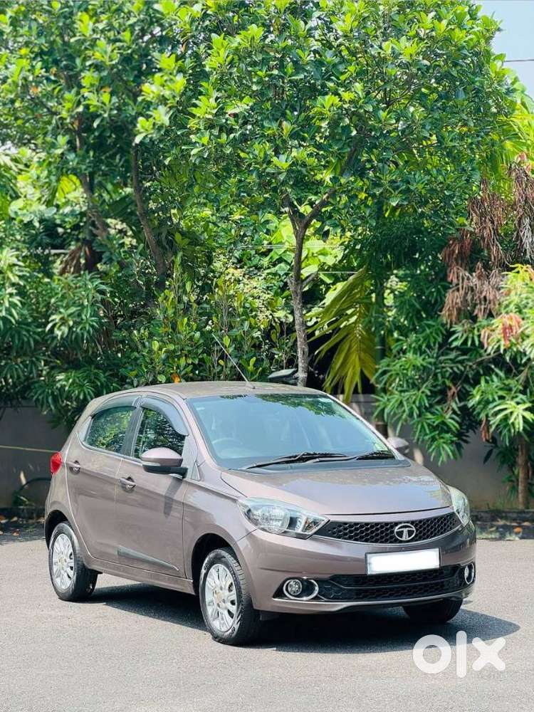 Tata Tiago 1.2 Revotron Xza, 2018, Petrol