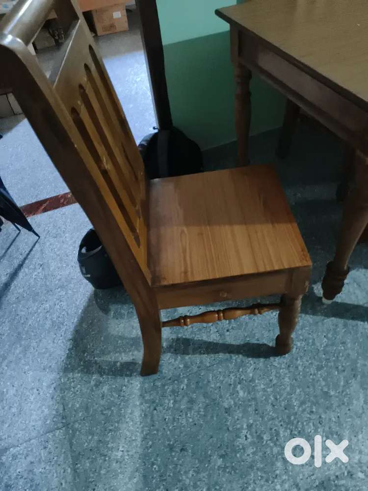 Dining table and chair