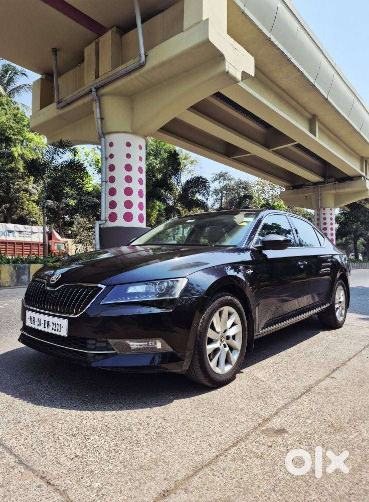 Skoda Superb 1.8 Elegance Tsi At, 2018, Petrol