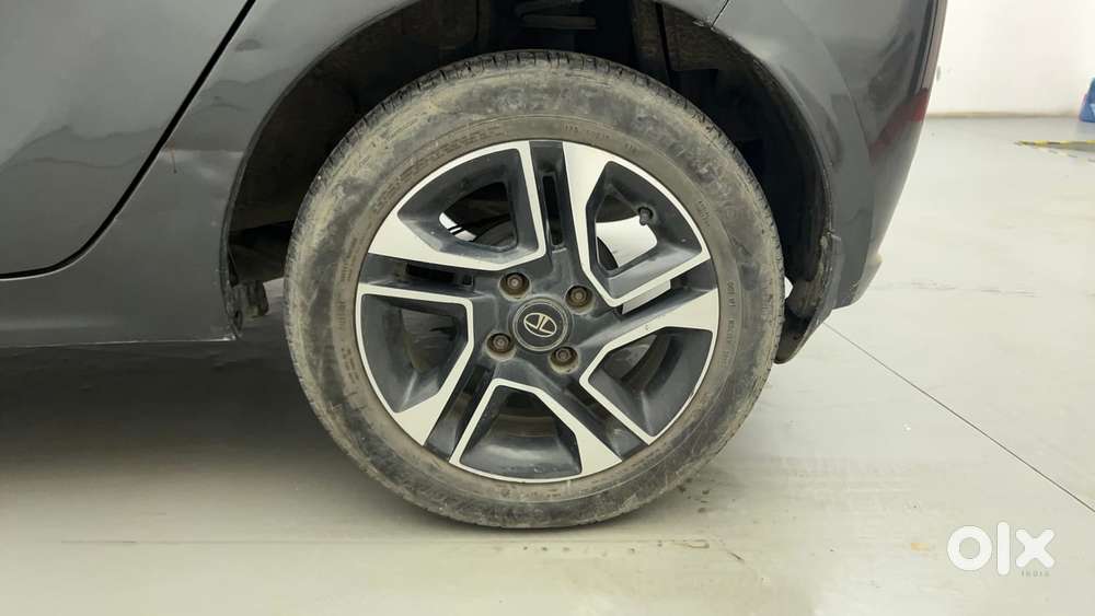 Tata Tiago 1.2 Revotron Xz Plus, 2020, Petrol