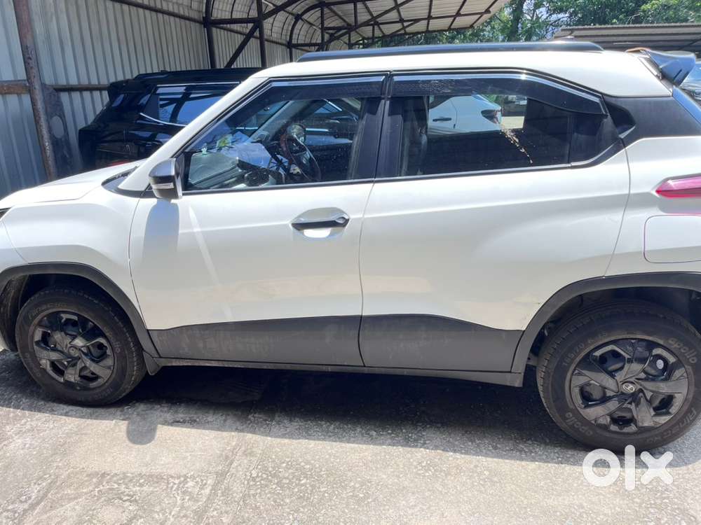 Tata Punch Petrol 2024