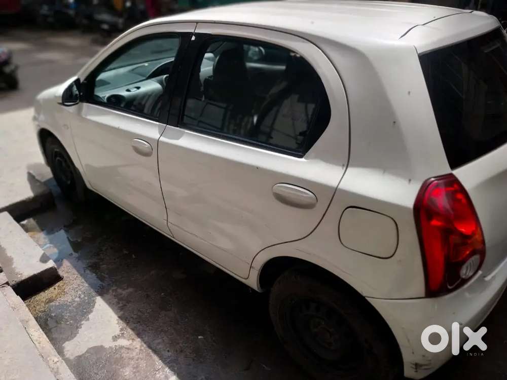 Toyota Etios Liva 2011
