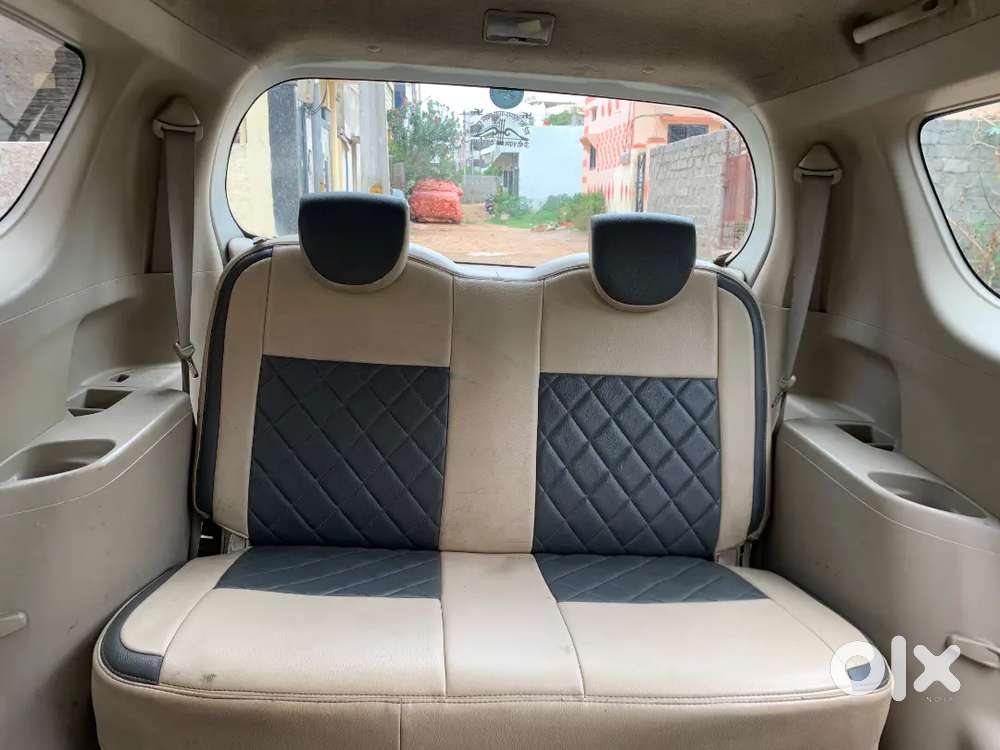 Maruti Suzuki Ertiga 2013