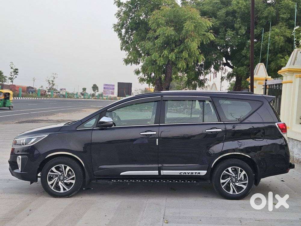 Toyota Innova Crysta 2.4 V 8 Str, 2021, Diesel