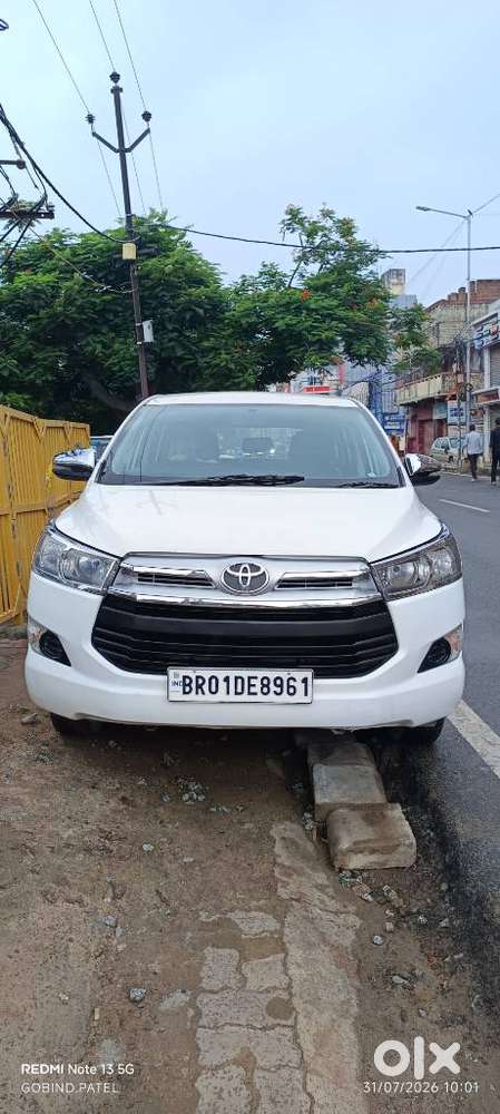 Toyota Innova Crysta 2.4 G Mt, 2017, Diesel