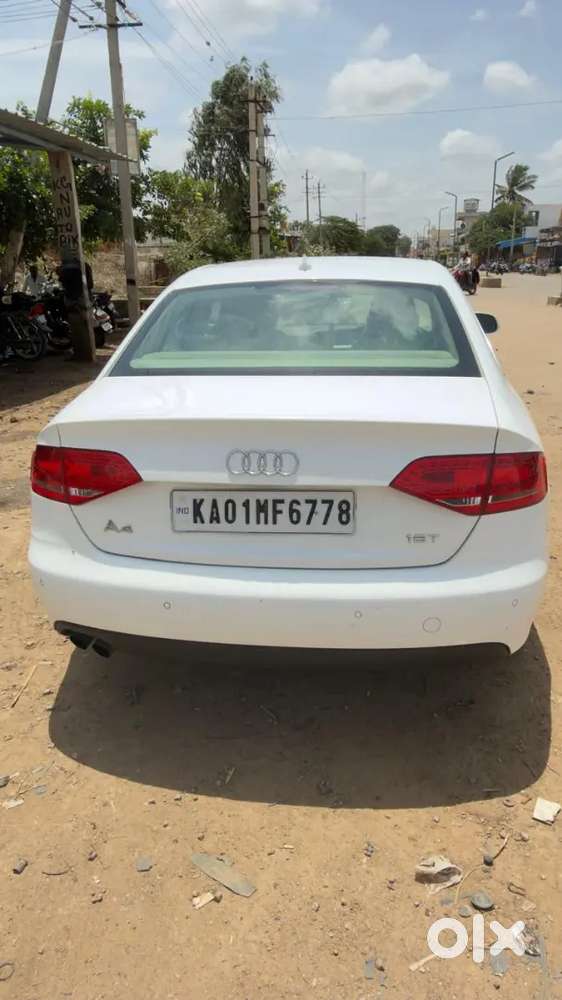 Audi A4 2010 Sunroof Petrol