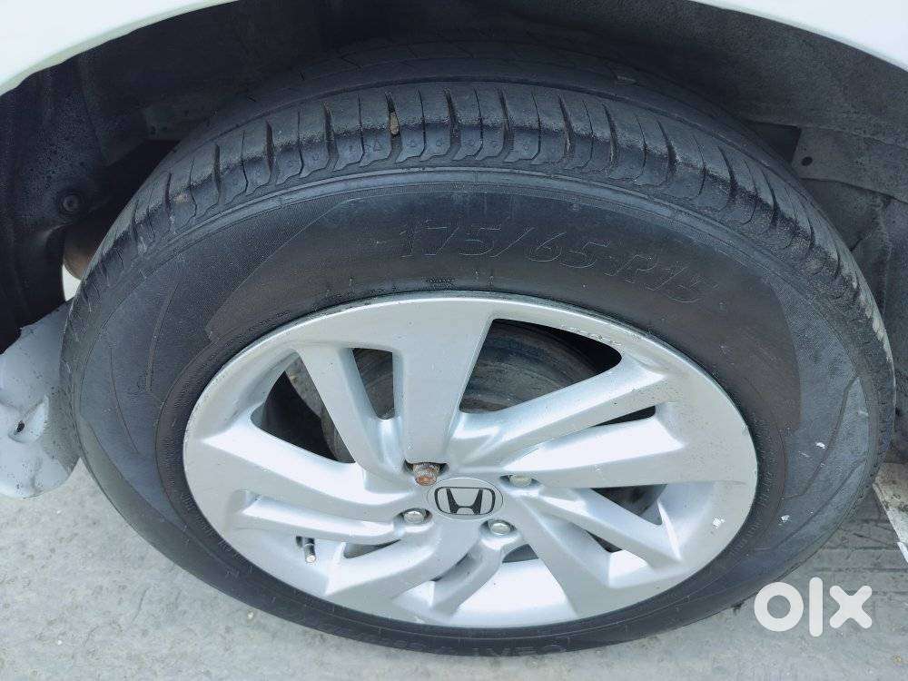 Honda Jazz V Mt Privilege, 2016, Petrol