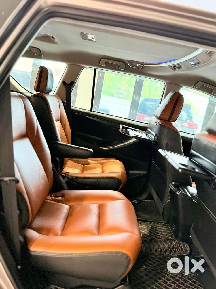 Toyota Innova Crysta 2.4 V, 2019, Diesel