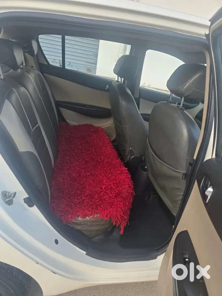 Hyundai I20 2012 Petrol 15 Km Driven