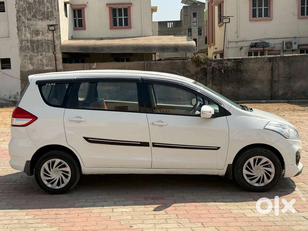 Maruti Suzuki Ertiga Vxi Cng, 2017, Cng & Hybrids
