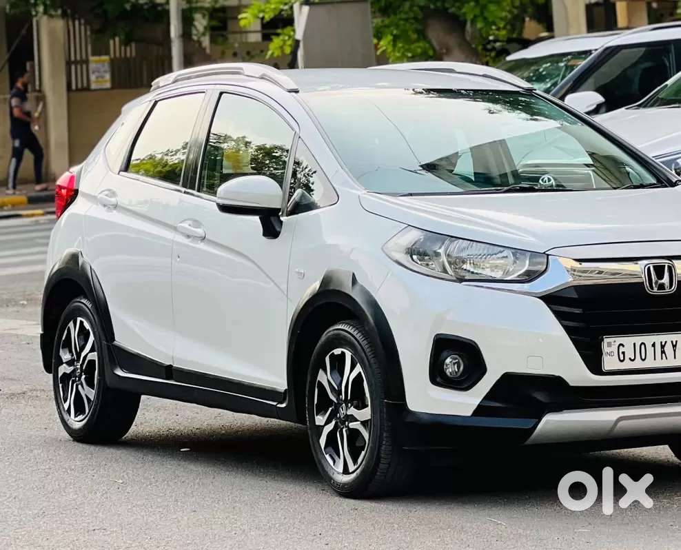 Honda Br-v 1.5 S I-vtec Mt, 2020, Petrol