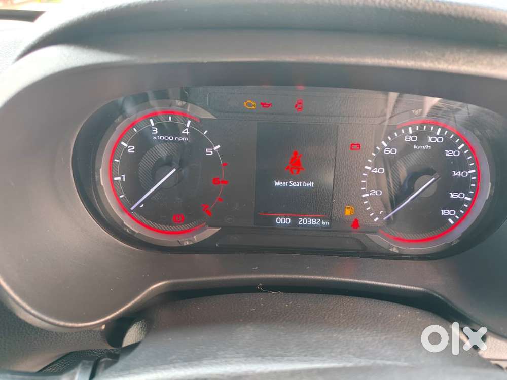 Mahindra Thar Lx Hard Top Petrol Mt 4wd, 2022, Petrol