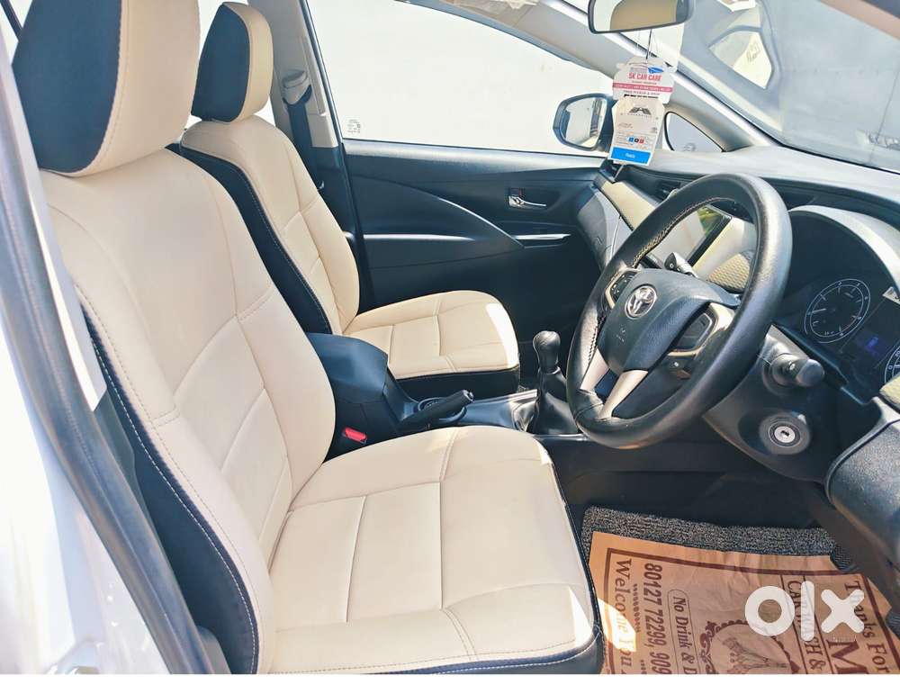 Toyota Innova Crysta 2.4 G Mt, 2023, Diesel