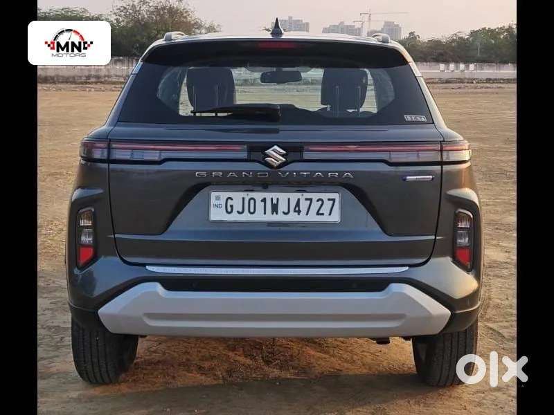 Maruti Suzuki Grand Vitara 1.5 Alpha Smart Hybrid At, 2022, Petrol