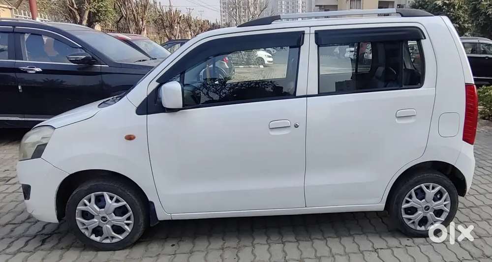Maruti Suzuki Wagon R 2017 Petrol Well Maintained