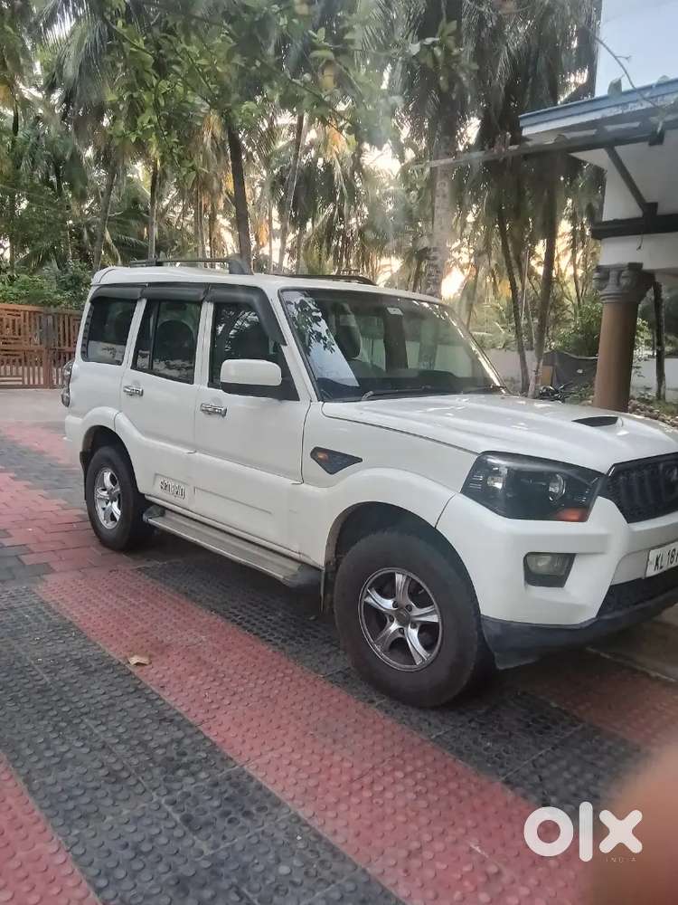 Mahindra Scorpio Diesel Manual 2015