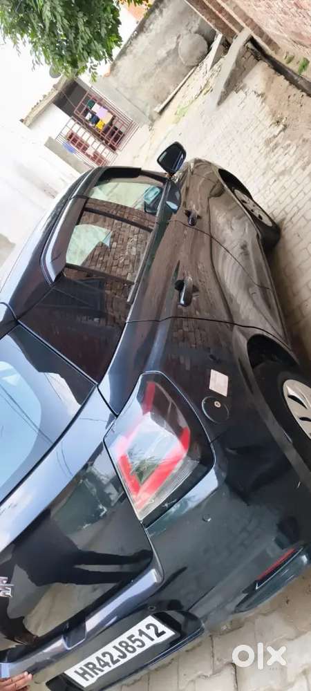 Maruti Suzuki Swift Vxi 2025