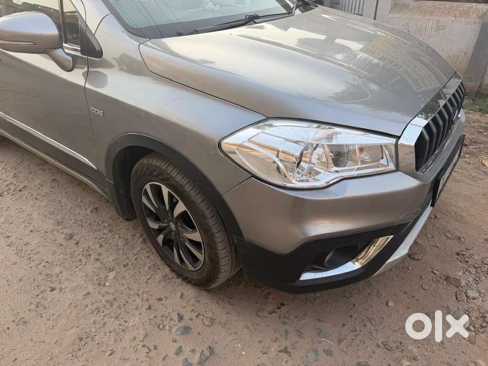Maruti Suzuki S-cross 2017 Diesel Well Maintained