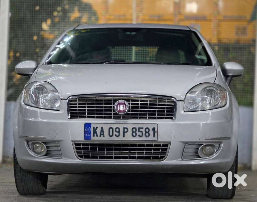 Fiat Linea Emotion Pk 1.4, 2009, Petrol