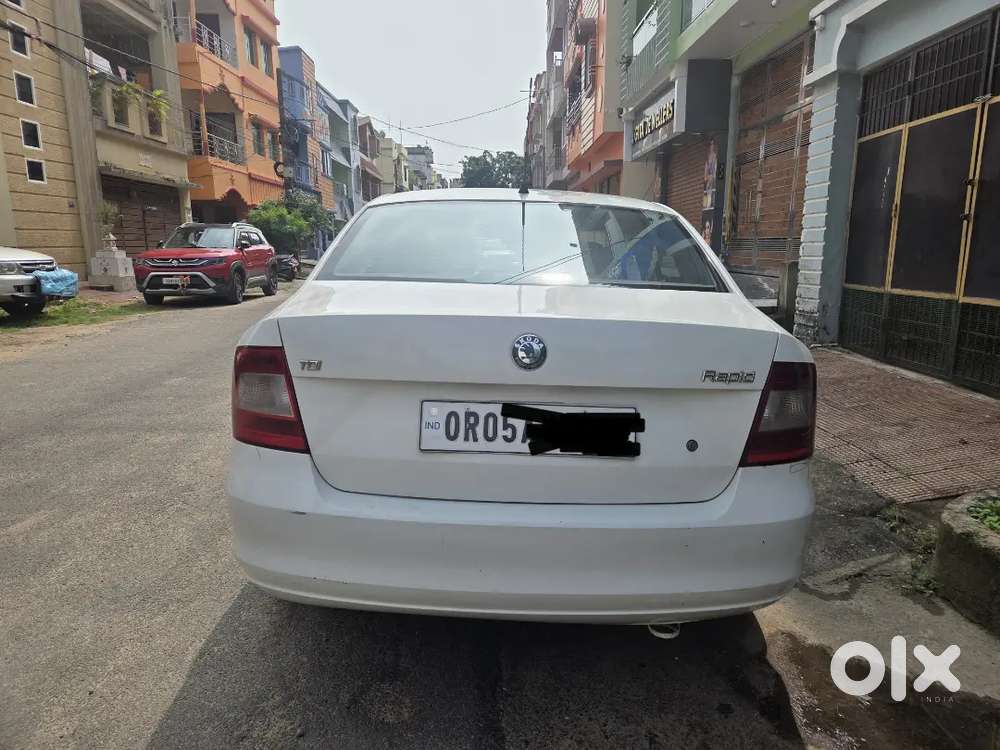 Skoda Rapid 1.6 Active 2012