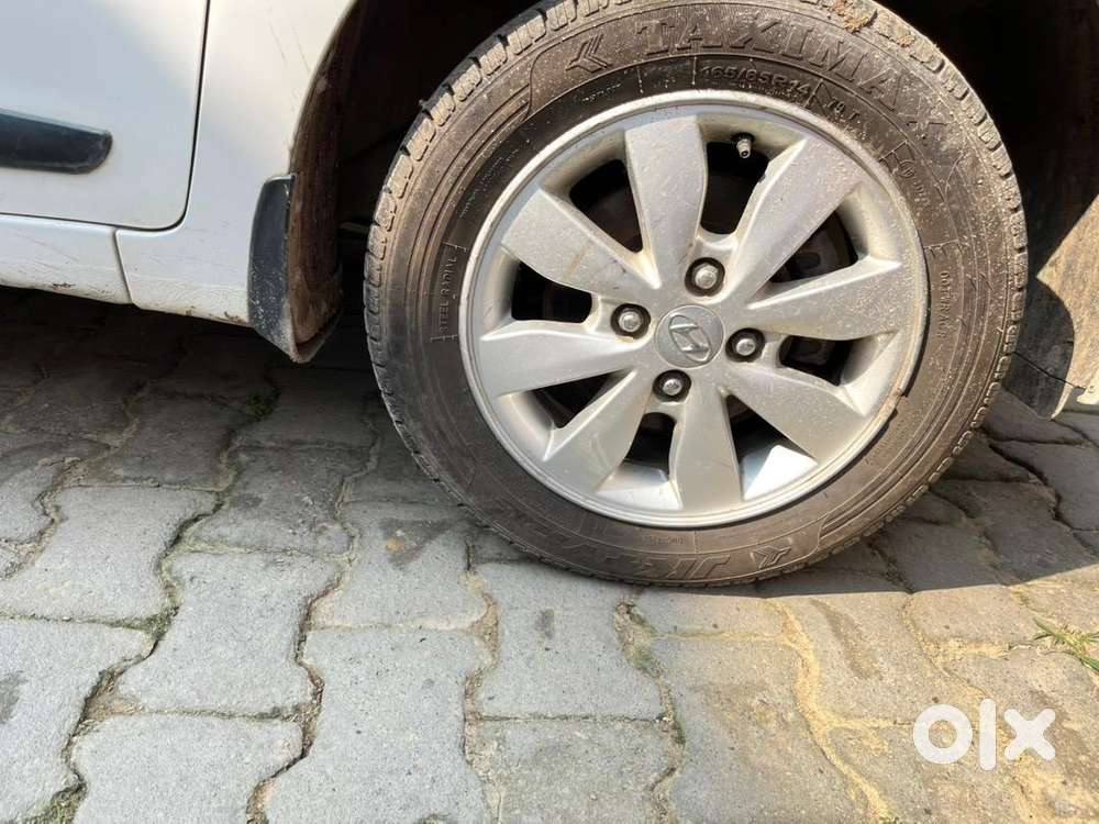 Hyundai Xcent 2016 Cng & Hybrids 74000 Km Driven