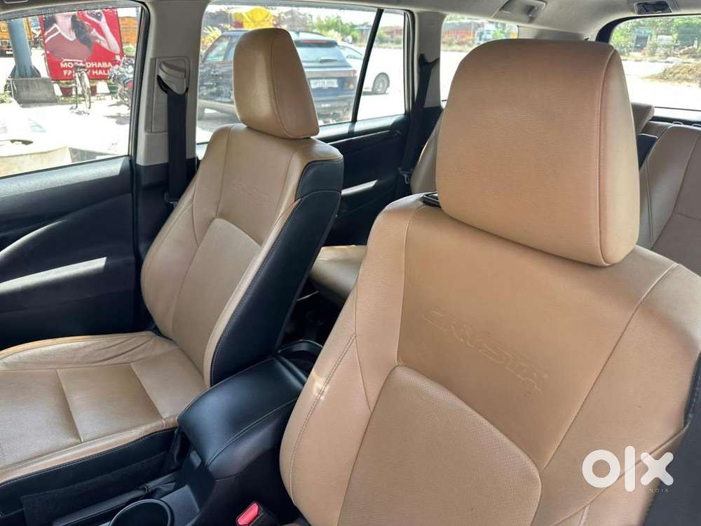 Toyota Innova Crysta 2022 Diesel At  First Owner  Grey Metallic