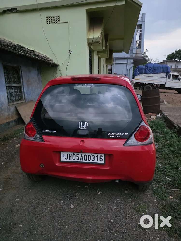 Honda Brio 2012 Petrol Well Maintained