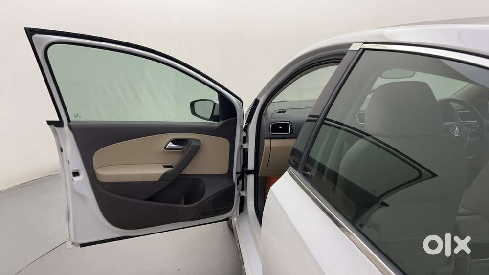 Volkswagen Vento 2010-2013 Petrol Highline At, 2022, Petrol