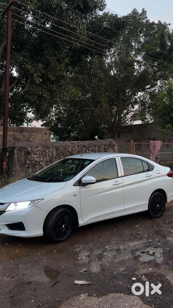 Honda City 2014 Petrol Well Maintained