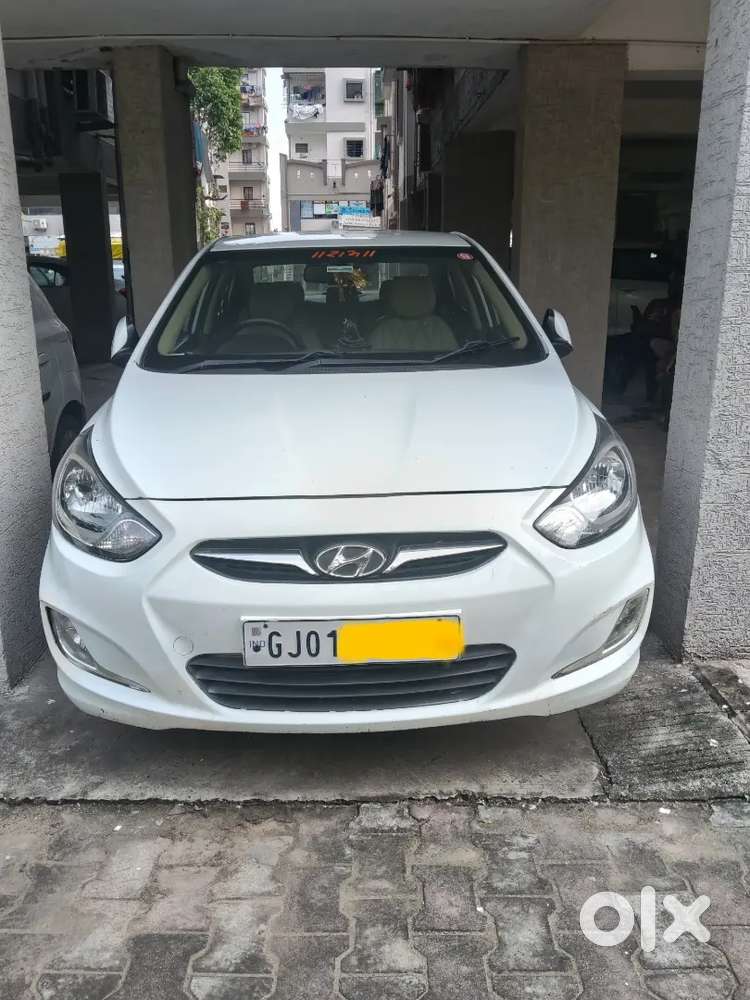Hyundai Verna Diesel Manual 2012 Sx
