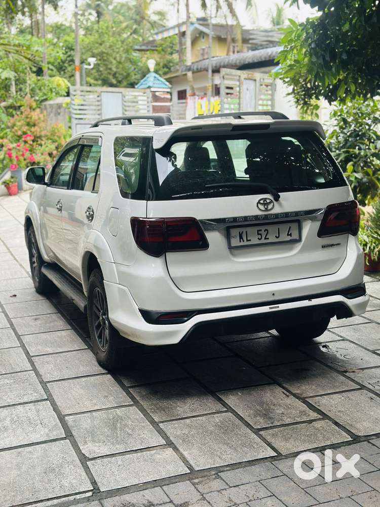 Toyota Fortuner 3.0 Sportivo 4x2 Mt, 2015, Diesel