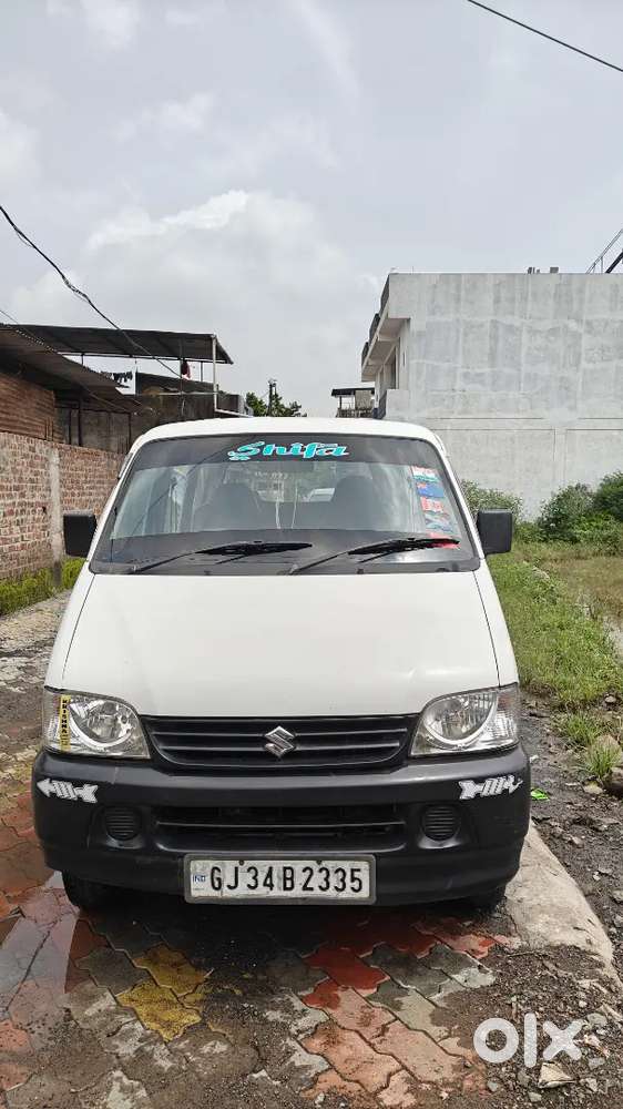 Maruti Suzuki Eeco 2017