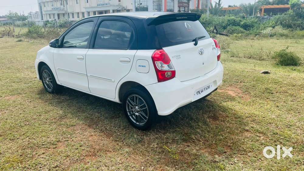 Toyota Etios Liva 2014-2016 Vx, 2016, Petrol