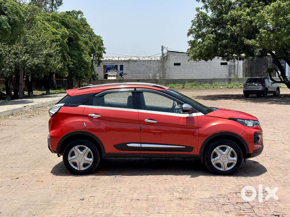 Tata Nexon 1.2 Revotron Xm, 2020, Petrol